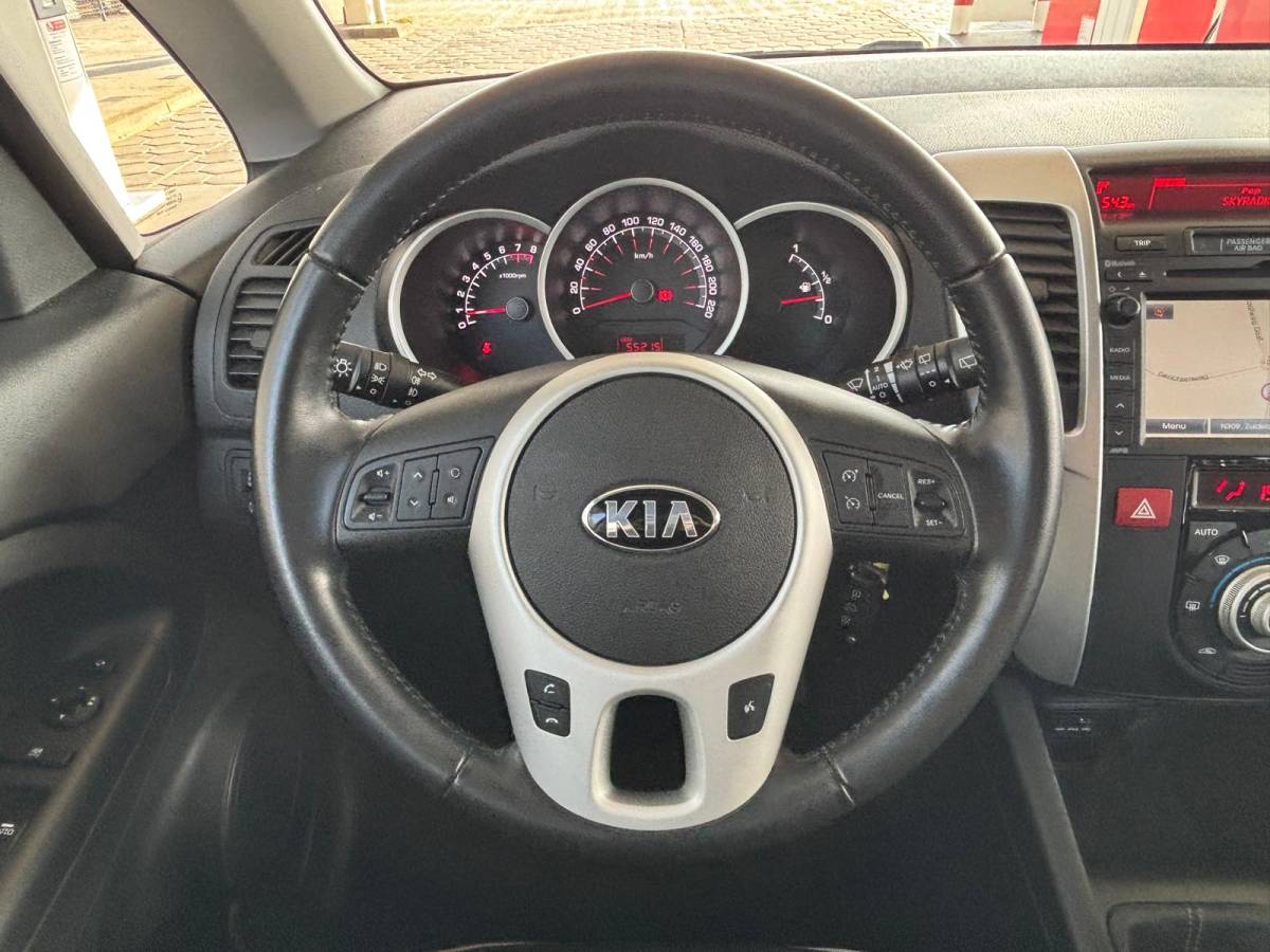 Kia Venga Kia Venga 1.4 90PK CVVT ExecutiveLine | 1St. EIG. | 55.000 KM | Orig. NL | NAP |