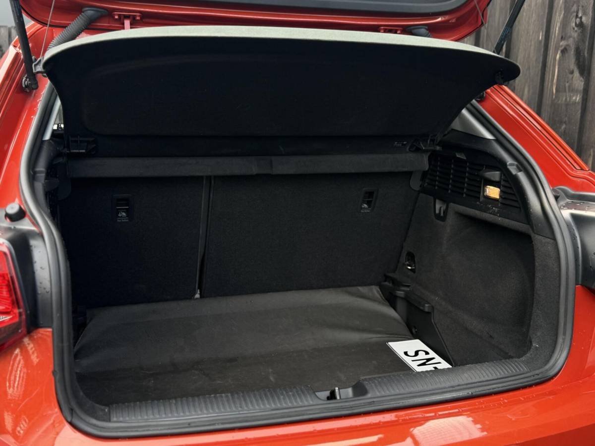 Audi Q2 Audi Q2 1.4 TFSI CoD Sport Pro Line| Automaat| Trekhaak| NAP