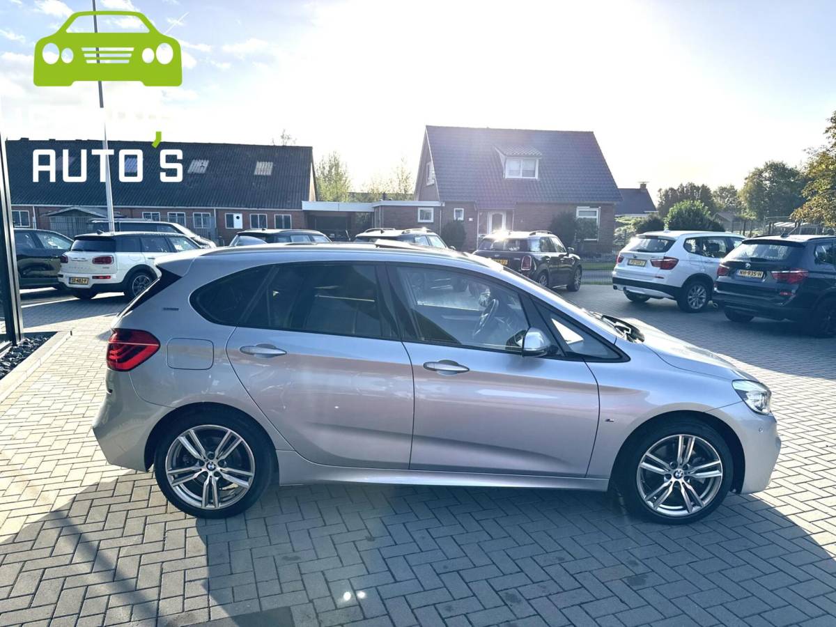 BMW 2 Serie BMW 2-serie Active Tourer 225xe iPerformance Centennial Executive |M-pakket|Pano|Leer|Camera