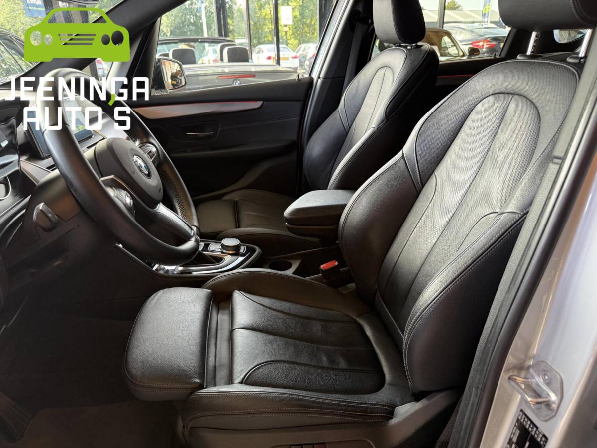 BMW 2 Serie BMW 2-serie Active Tourer 225xe iPerformance Centennial Executive |M-pakket|Pano|Leer|Camera