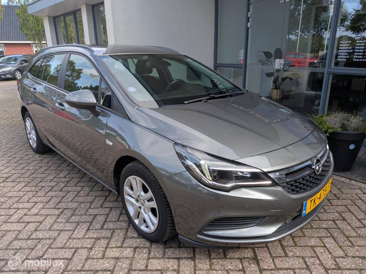 Opel Astra Opel Astra Sports Tourer 1.0 Online Edition Navi|Cruise!