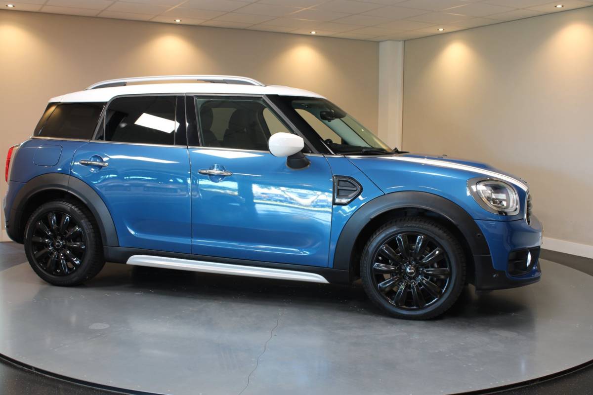 MINI Countryman Mini Countryman 1.5 Cooper Chili *1ste Eigenaar/Dealer OH* Carplay|Pano|Camera|Navi|Stoelverw.|Cruise|Half-Leder|Sfeerverlichting