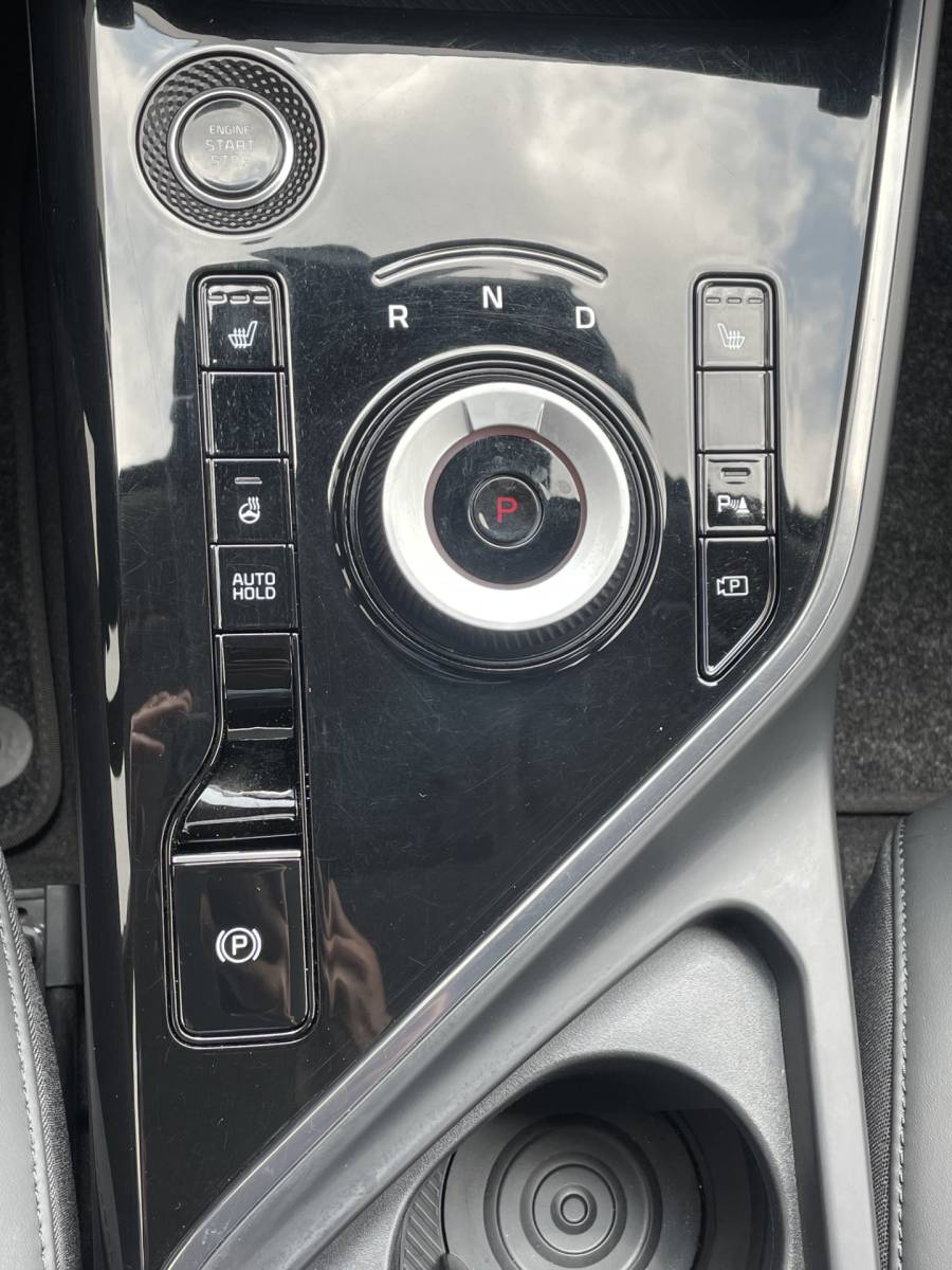 Kia Niro Kia Niro 1.6 GDi Hybrid DynamicLine Navigatie, Climate Control, Adaptive Cruise Control, Trekhaak, Stoel/Stuurverwarming,16″Lm,