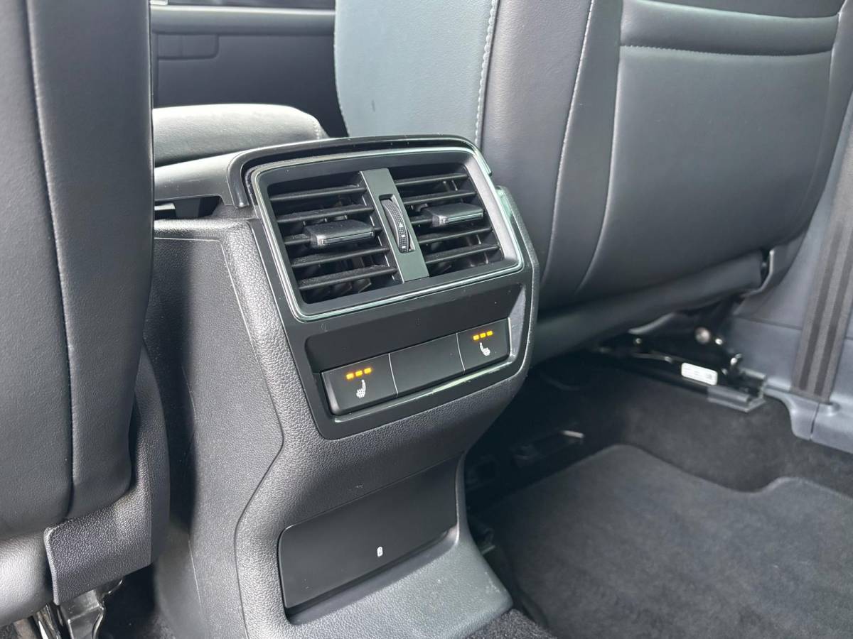 Škoda Kodiaq ŠKODA Kodiaq 1.5 150PK TSI Business Edition Plus | Leder | Trekhaak | Adaptive | Stoel VW |