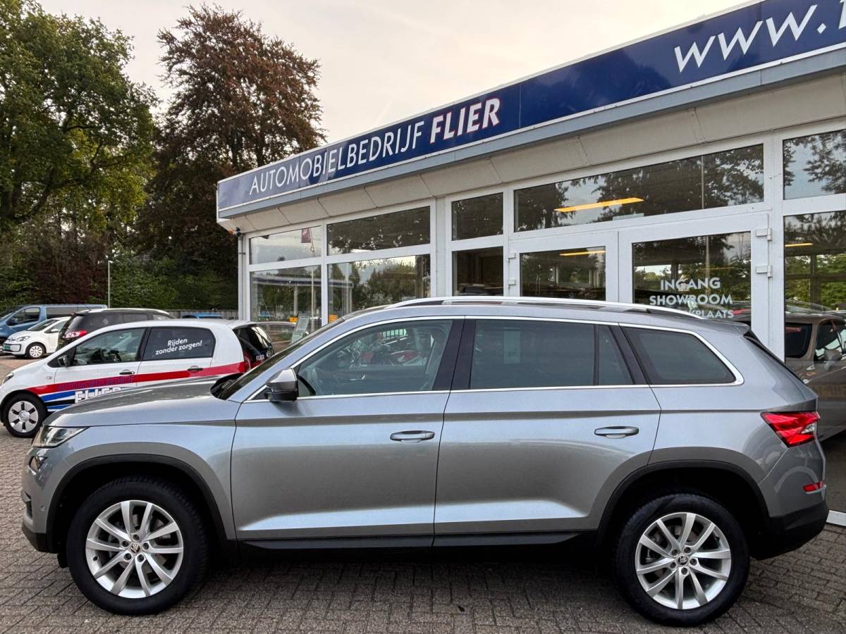 Škoda Kodiaq ŠKODA Kodiaq 1.5 150PK TSI Business Edition Plus | Leder | Trekhaak | Adaptive | Stoel VW |