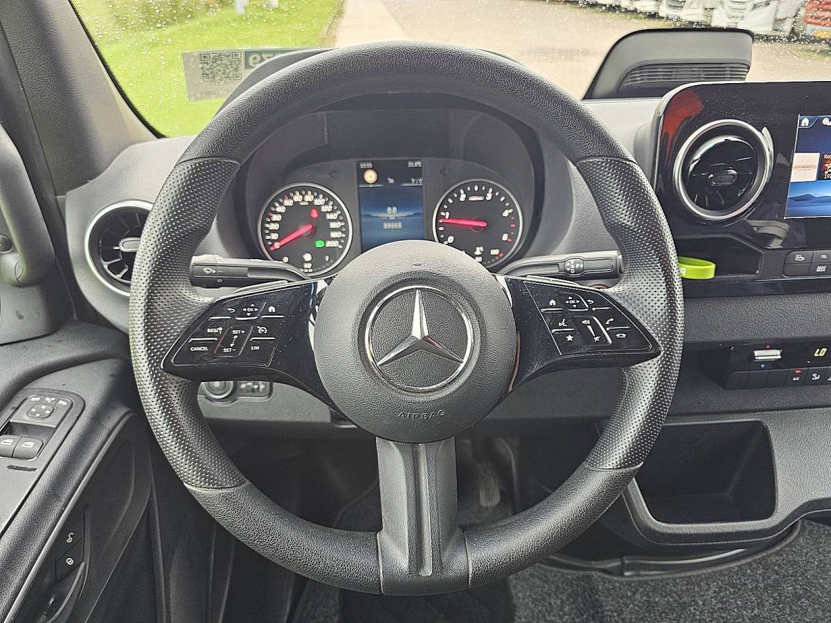 Mercedes-Benz Sprinter MERCEDES-BENZ SPRINTER 317 l3h2 automaat mbux10