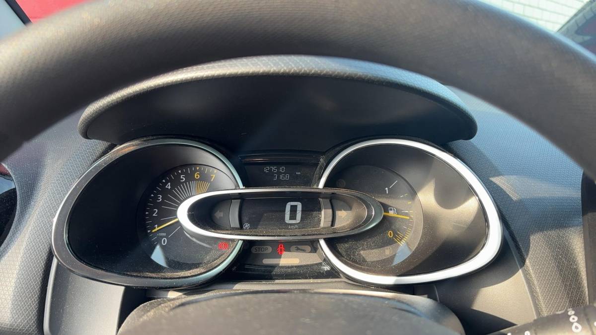 Renault Clio Renault Clio 0.9 TCe Expression TREKHAAK / AIRCO / NAVI / BLUETOOTH / CRUISE / NL-AUTO