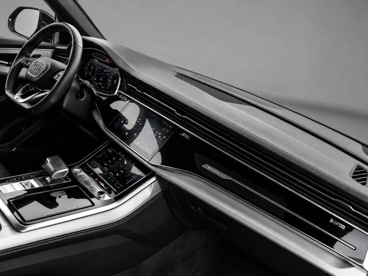 Audi Q8 Audi Q8 55 TFSI 340pk Tiptronic Quattro Pro Line S · Panoramadak · Leder · Luchtvering · 360 Camera · Stoelmassage · Stoelventilatie · 22” Inch · Bang & Olufsen ·