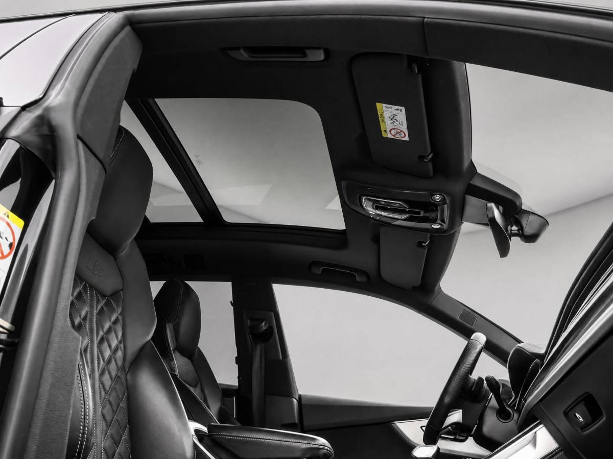 Audi Q8 Audi Q8 55 TFSI 340pk Tiptronic Quattro Pro Line S · Panoramadak · Leder · Luchtvering · 360 Camera · Stoelmassage · Stoelventilatie · 22” Inch · Bang & Olufsen ·