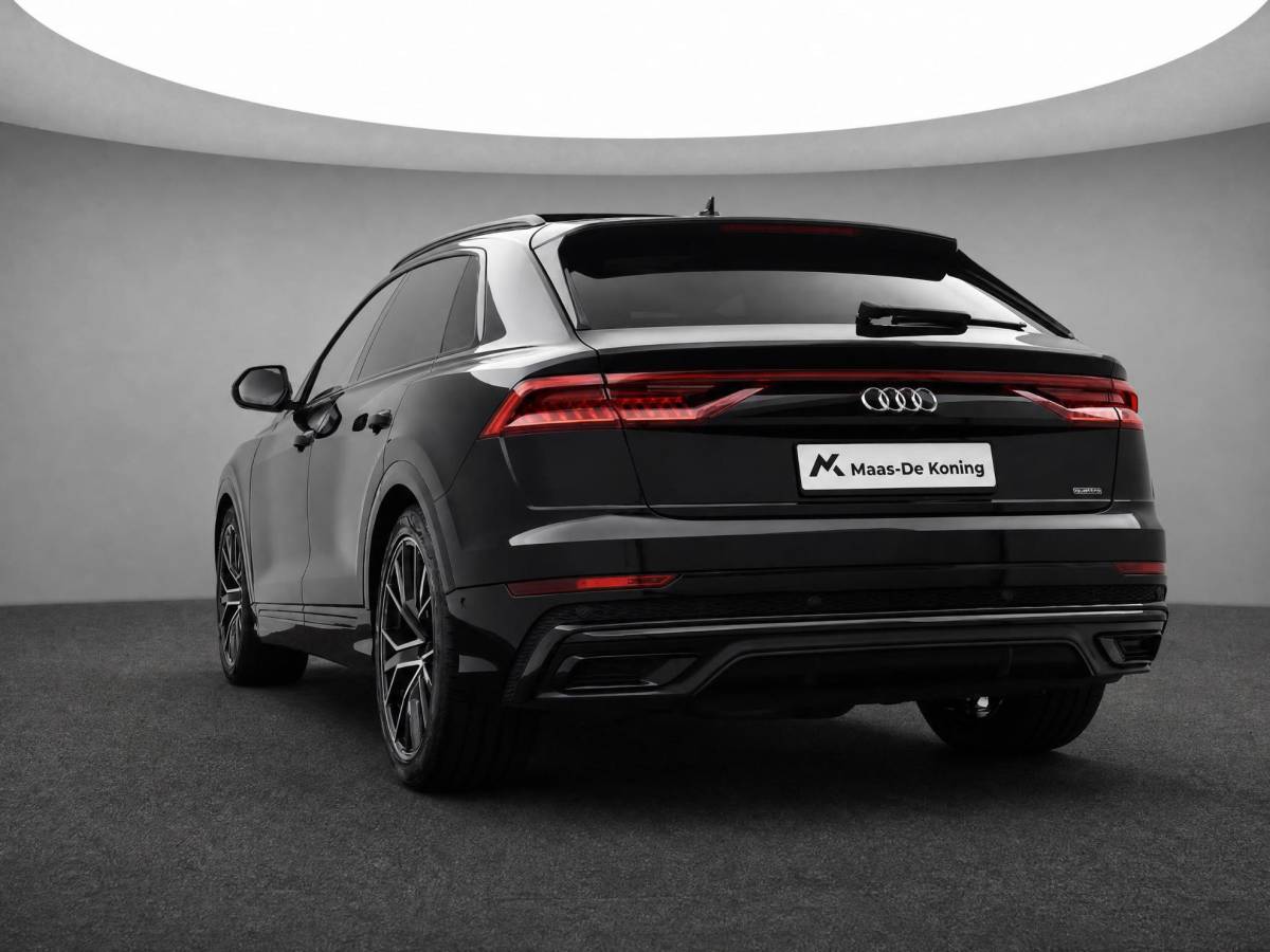 Audi Q8 Audi Q8 55 TFSI 340pk Tiptronic Quattro Pro Line S · Panoramadak · Leder · Luchtvering · 360 Camera · Stoelmassage · Stoelventilatie · 22” Inch · Bang & Olufsen ·