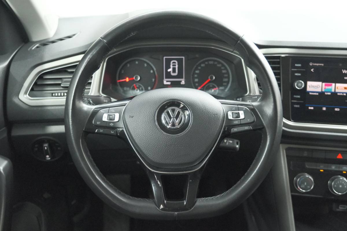 Volkswagen T-Roc Volkswagen T-Roc 1.0 TSI Style Business 116pk | Trekhaak | Adaptieve Cruise Control | Elektronische Kofferklep | Apple Carplay