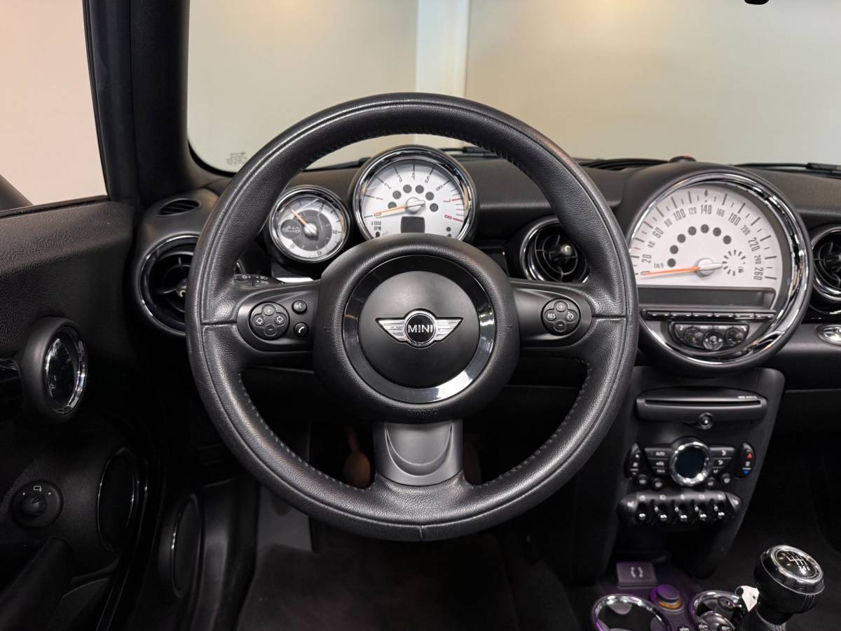 MINI Cooper Cabrio Mini Cabrio 1.6 Cooper Chili *Sfeerverlichting* Stoelverw.|Climate|Cruise|PDC|Half-Leder|6-Bak|Autom.Verlichting/Ruitenwissers