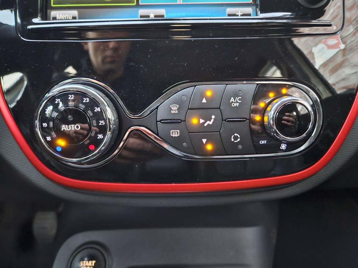 Renault Captur Renault Captur 0.9 TCe Xmod Trekhaak! Leer! Camera! Mooie/Nette Auto! Navigatie! NAP! Airco! Cruise Control!