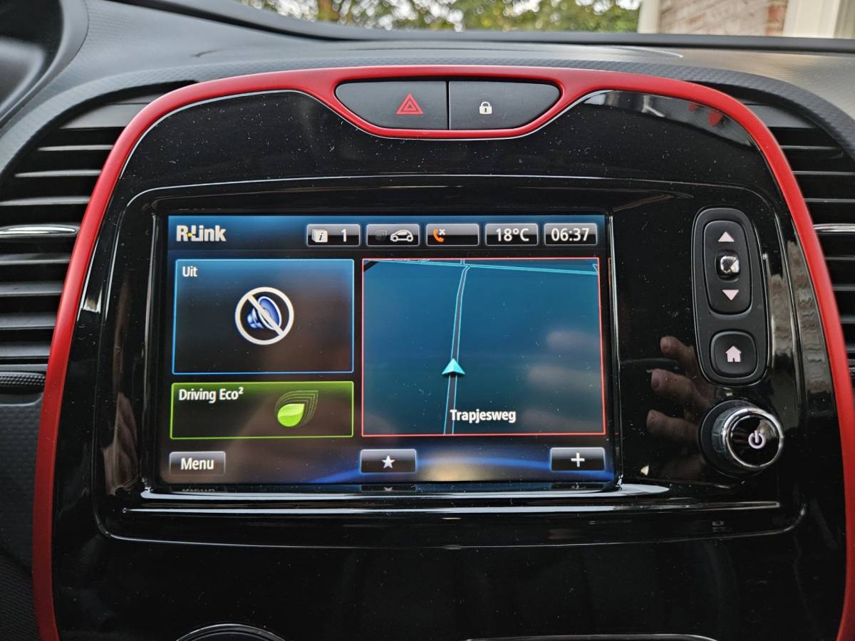 Renault Captur Renault Captur 0.9 TCe Xmod Trekhaak! Leer! Camera! Mooie/Nette Auto! Navigatie! NAP! Airco! Cruise Control!