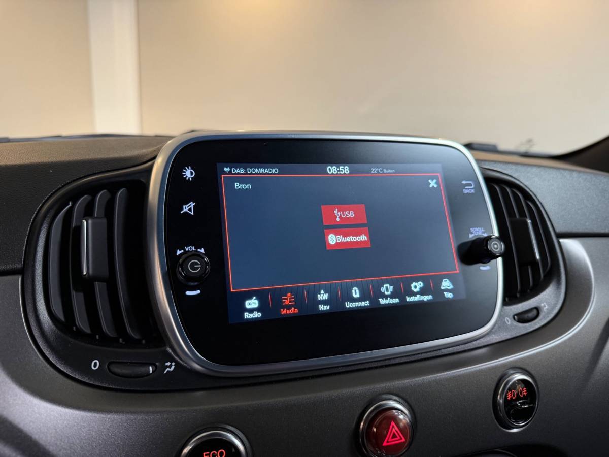 Fiat 500C Fiat 500 C 0.9 TwinAir Turbo Rockstar *Carplay* Cruise|Navi|Climate|DAB|BT|All-seasons|Cabrio|Half-Leder|Digitaal-dashboard