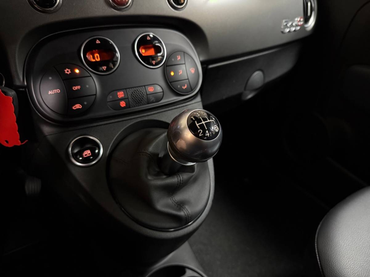 Fiat 500C Fiat 500 C 0.9 TwinAir Turbo Rockstar *Carplay* Cruise|Navi|Climate|DAB|BT|All-seasons|Cabrio|Half-Leder|Digitaal-dashboard