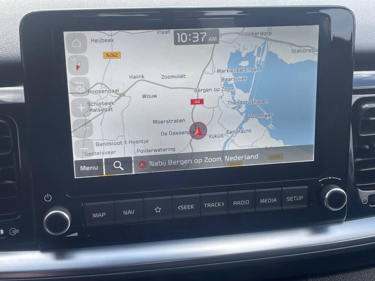 Kia Stonic Kia Stonic 1.0 T-GDi MHEV DynamicLine Automaat Navigatie, Climate Control, Cruise Control, Stoel/Stuurverwarming, 15″Lm, Achteruitrijcamera