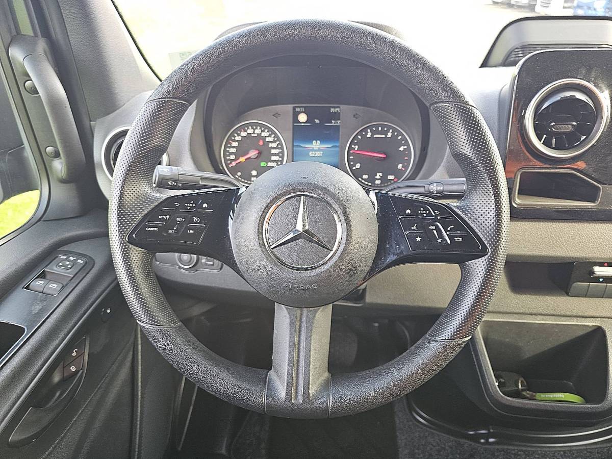 Mercedes-Benz Sprinter MERCEDES-BENZ SPRINTER 317 l2h2 mbux10 led