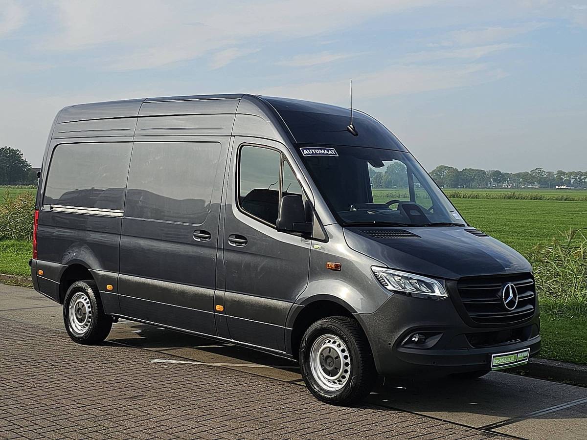Mercedes-Benz Sprinter MERCEDES-BENZ SPRINTER 317 l2h2 mbux10 led