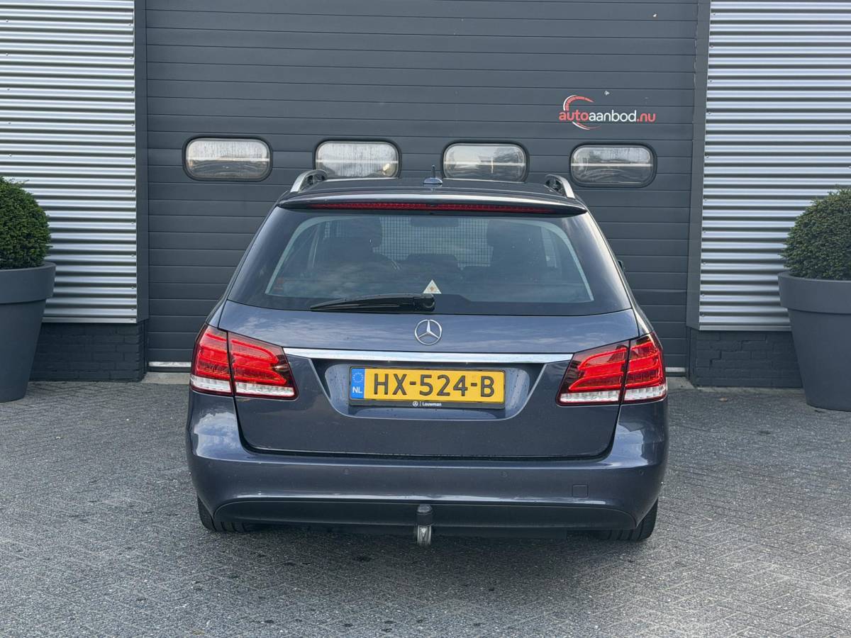 Mercedes-Benz E-Klasse Mercedes-Benz E-klasse Estate 350 BlueTEC Ambition Elegance | Navigatie | Luchtvering | Lichtmetalen Velgen | Elektrische Achterklep |
