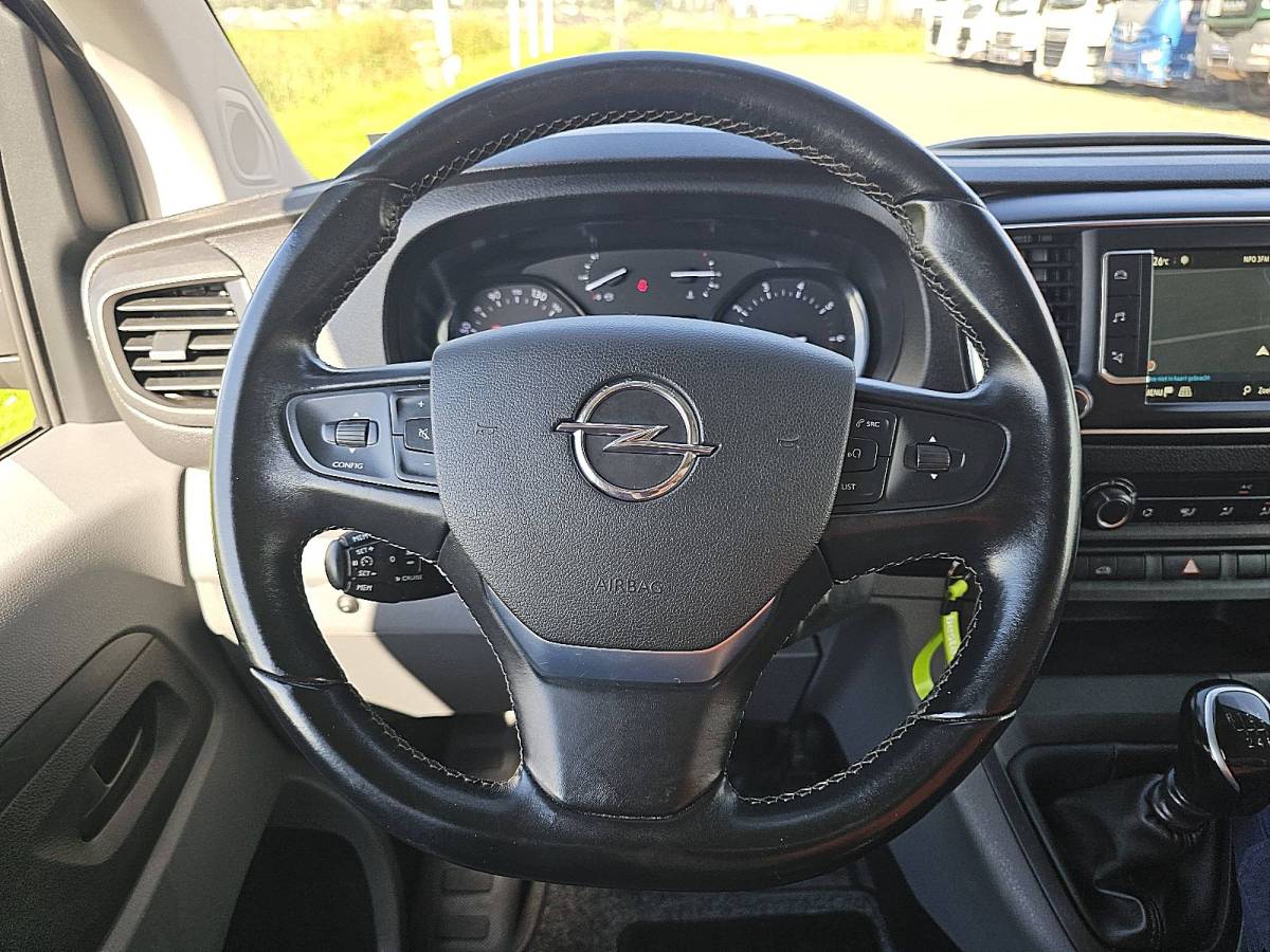 Opel Vivaro OPEL VIVARO l2h1 navi carplay!!