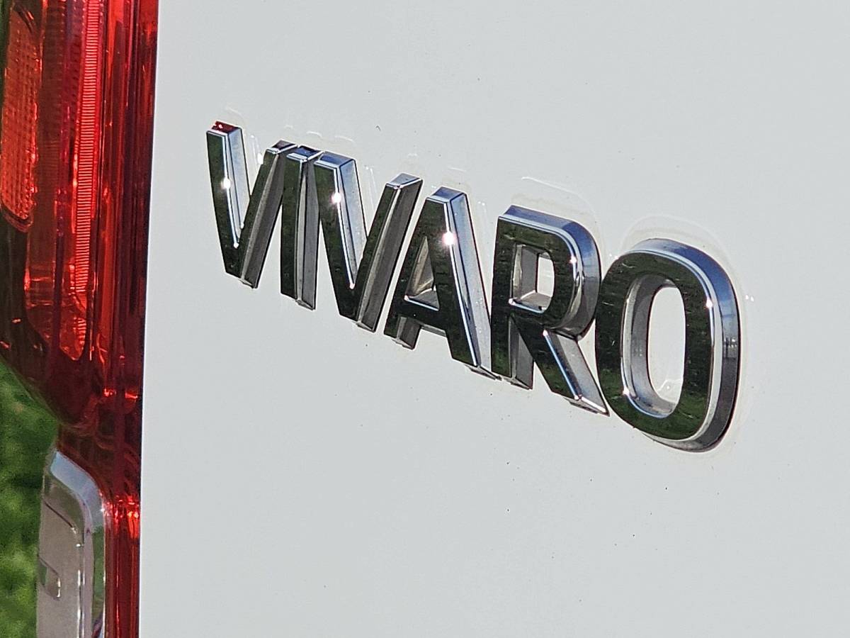 Opel Vivaro OPEL VIVARO l2h1 navi carplay!!