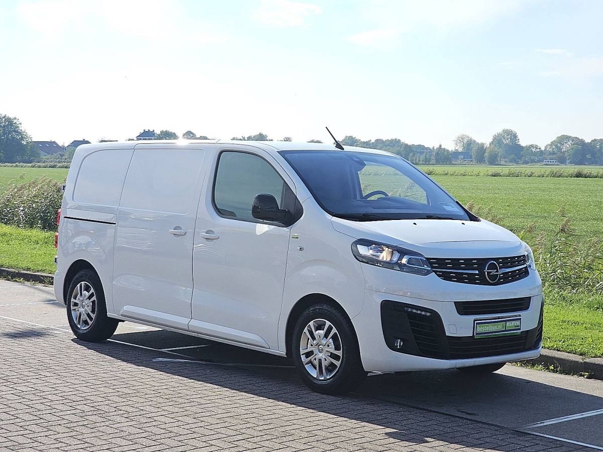 Opel Vivaro OPEL VIVARO l2h1 navi carplay!!