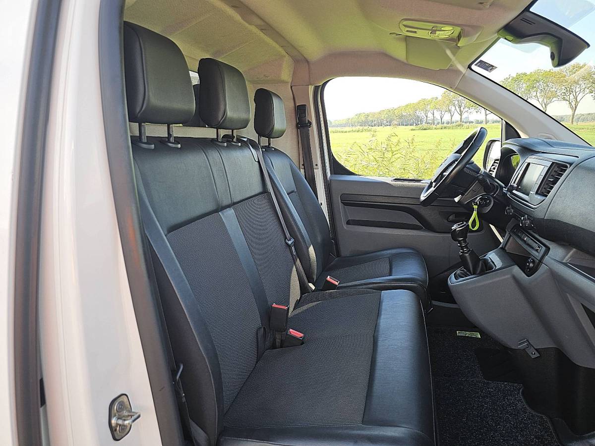 Opel Vivaro OPEL VIVARO l2h1 navi carplay!!