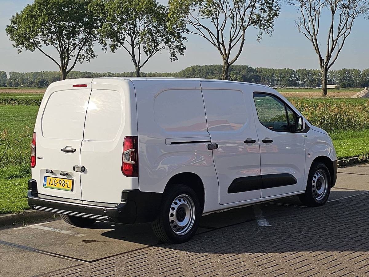 Opel Combo OPEL COMBO 1.5 d 75kw ediyion