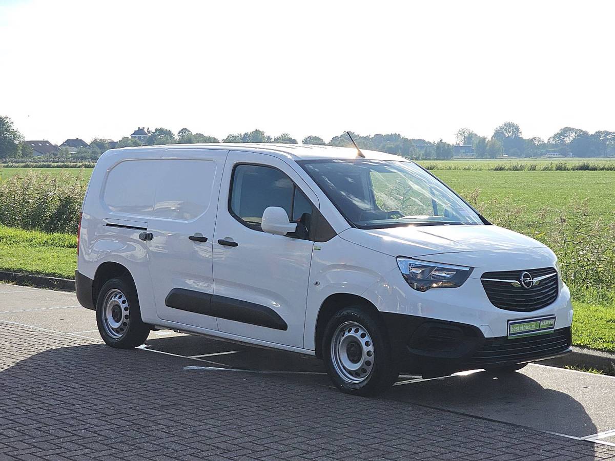 Opel Combo OPEL COMBO 1.5 d 75kw ediyion