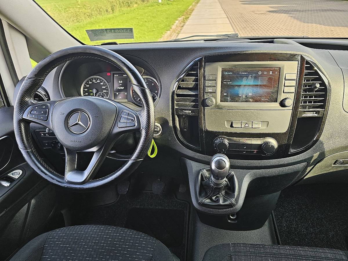 Mercedes-Benz Vito MERCEDES-BENZ VITO 110 L2 LED Euro6 Carplay Lane-Assist CruiseControl Mf-Stuurwiel 270Gr-Achterdeuren Camera!