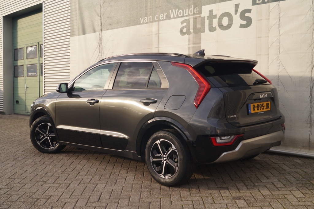 Kia Niro Kia Niro 1.6 GDi Hybrid DynamicPlusLine -LEER-S.DAK-ECC-CAM-