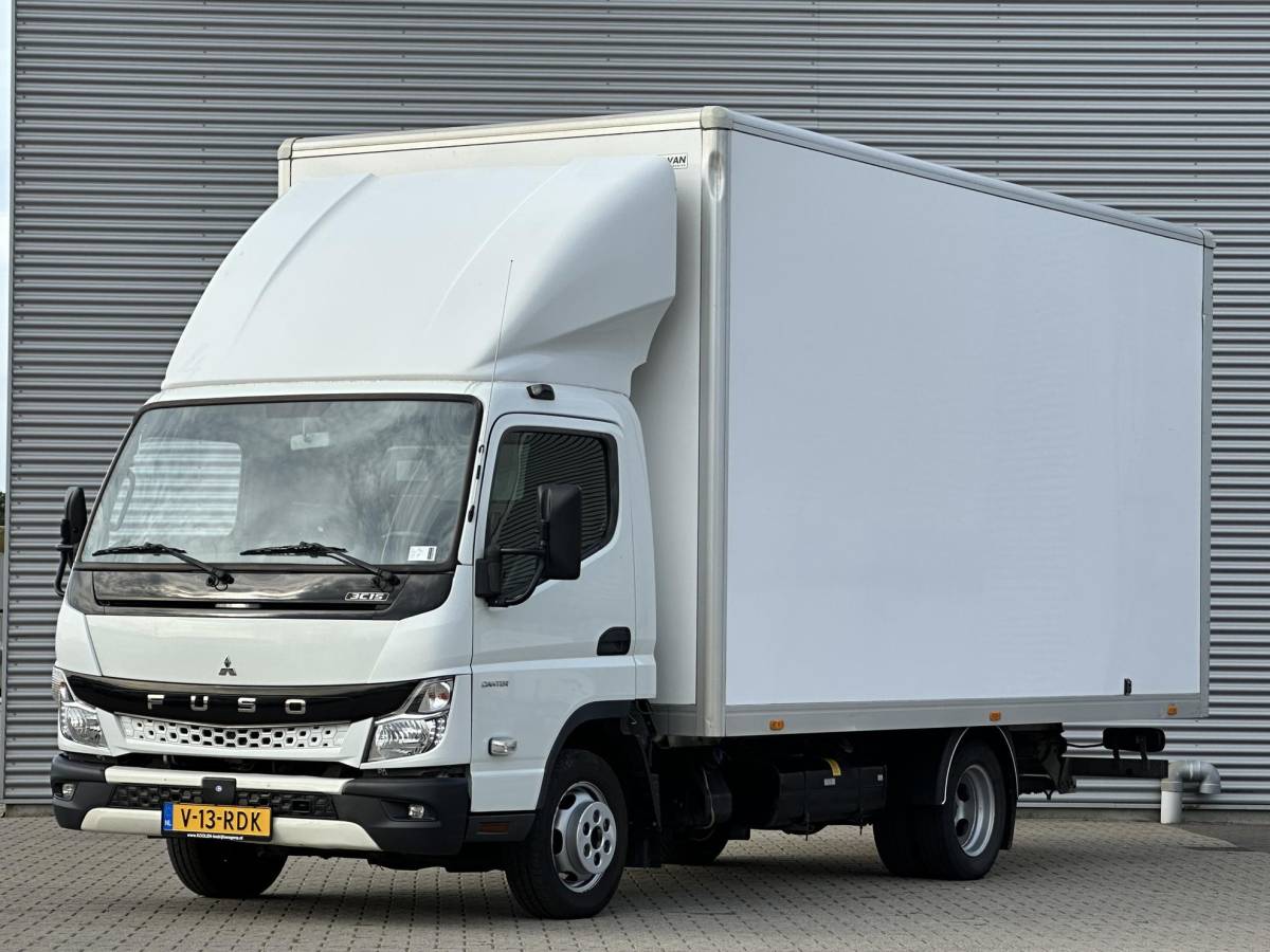 FUSO Canter