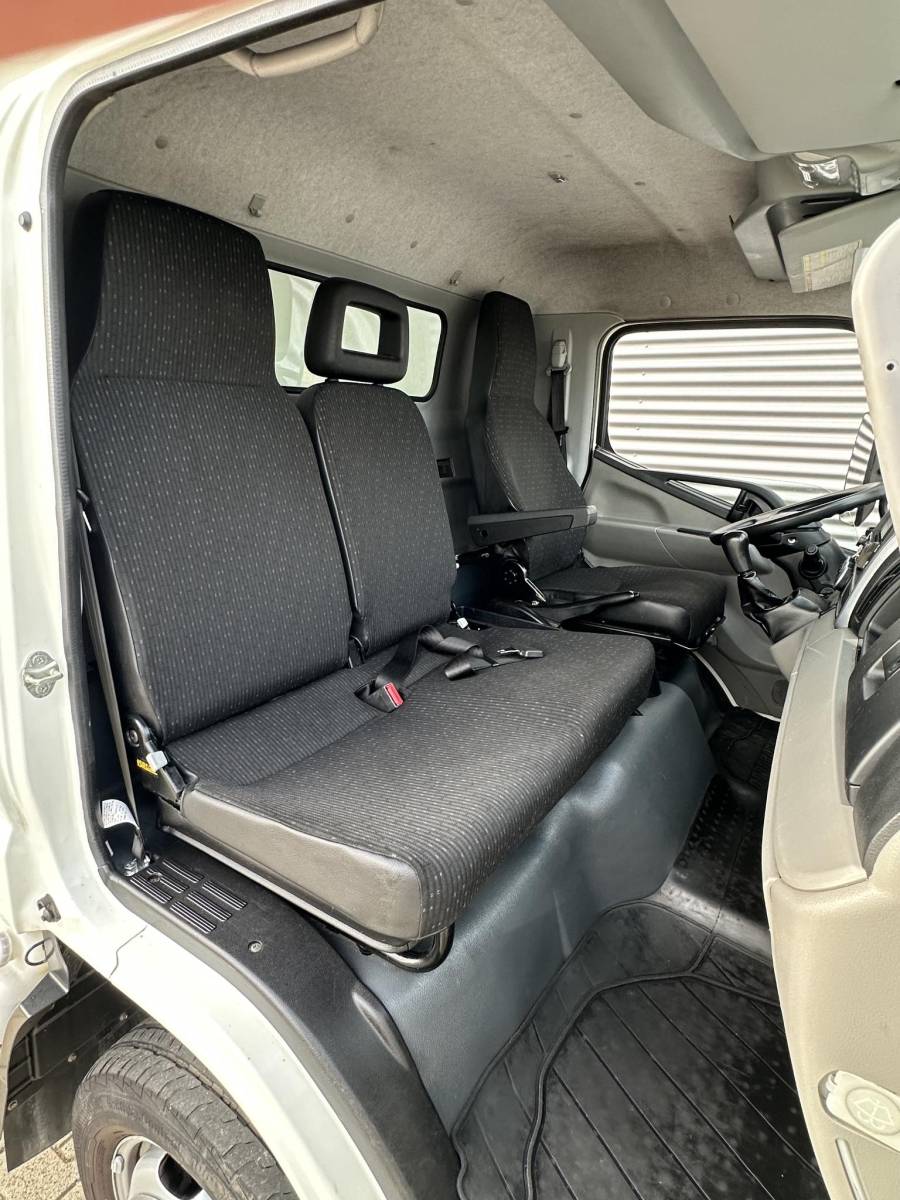 FUSO Canter FUSO Canter 3C15 3.0 DI 340 bakwagen met deuren airco|trekhaak