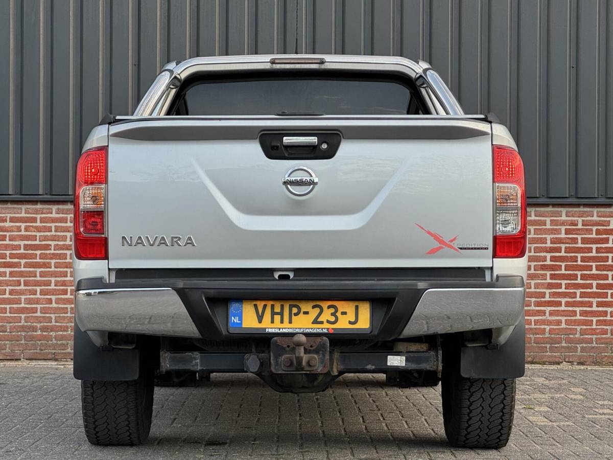 Nissan Navara Nissan Navara MARGE 2.3 dCi 190pk Tekna Snoeks 3500KG