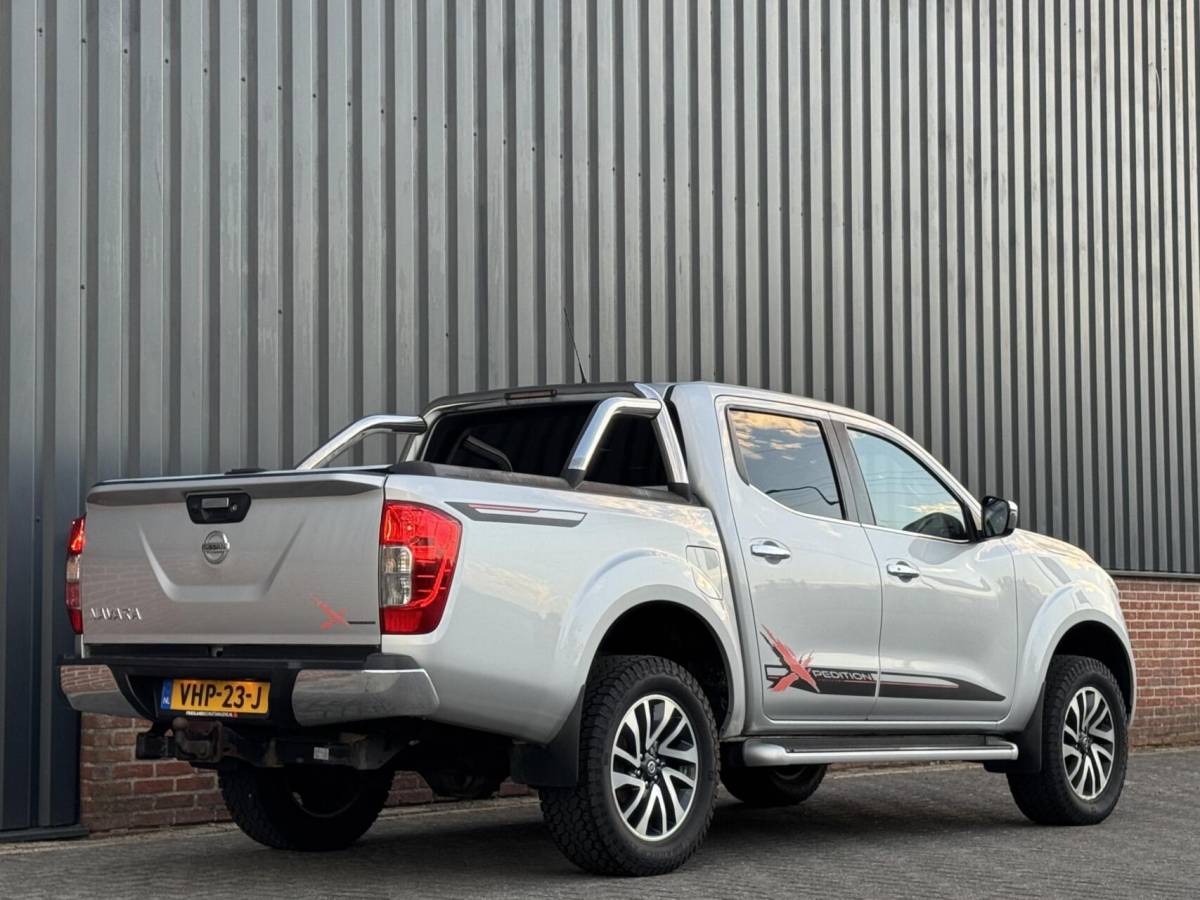 Nissan Navara Nissan Navara MARGE 2.3 dCi 190pk Tekna Snoeks 3500KG