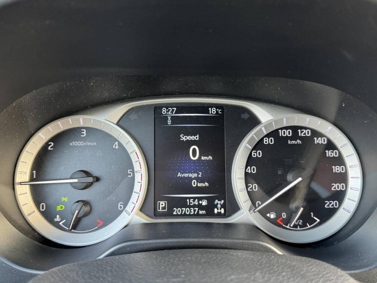 Nissan Navara Nissan Navara MARGE 2.3 dCi 190pk Tekna Snoeks 3500KG