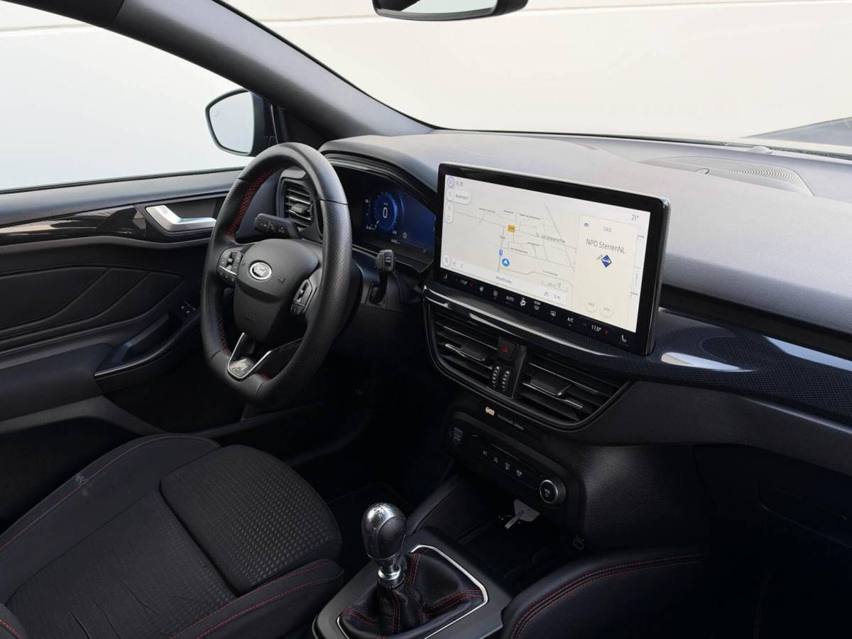 Ford Focus Ford Focus Wagon 1.0 EcoBoost 125pk Hybrid ST Line X | Driver Assist pack| Winterpack | B&O sound