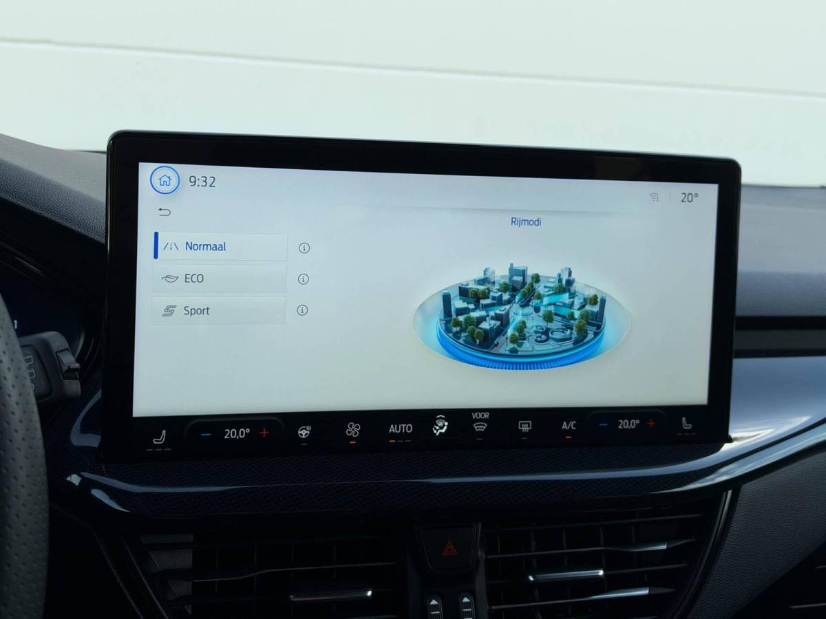 Ford Focus Ford Focus Wagon 1.0 EcoBoost 125pk Hybrid ST Line X | Driver Assist pack| Winterpack | B&O sound