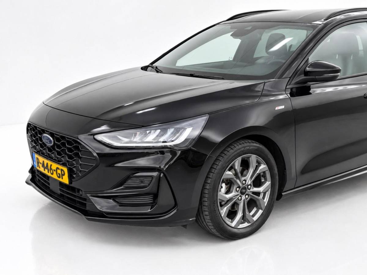 Ford Focus Ford Focus Wagon 1.0 EcoBoost 125pk Hybrid ST Line X | Driver Assist pack| Winterpack | B&O sound