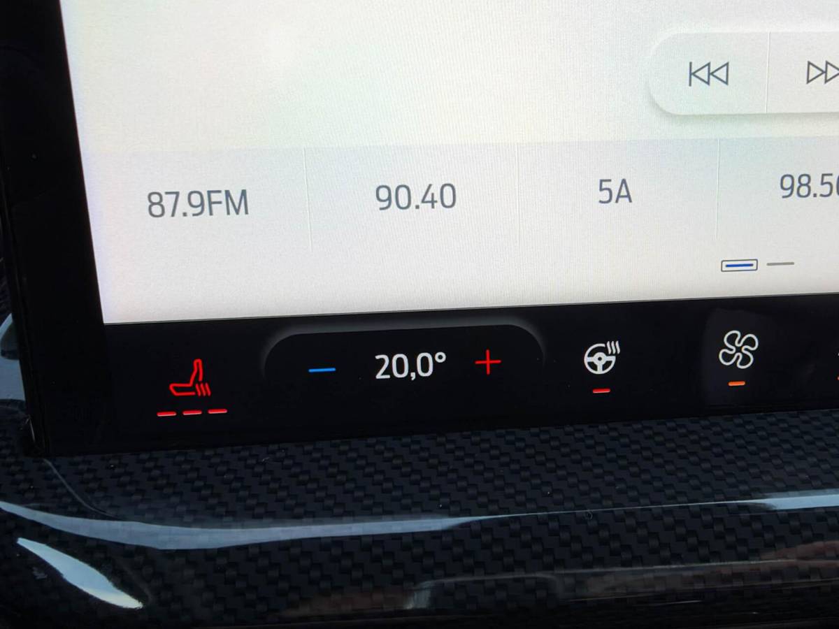 Ford Focus Ford Focus Wagon 1.0 EcoBoost 125pk Hybrid ST Line X | Driver Assist pack| Winterpack | B&O sound