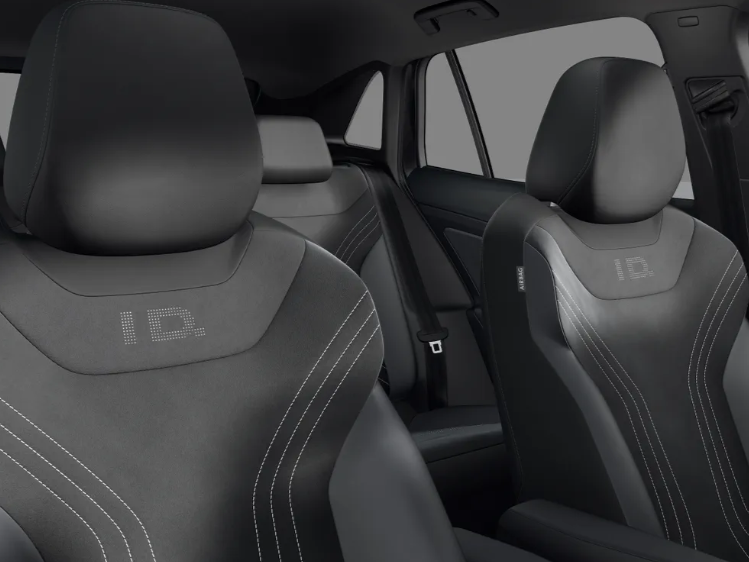 Volkswagen ID.4 Volkswagen ID.4 Limited Edition 58 kWh accu 190 PK · Achteruitrijcamera · Verwarmde voorstoelen ·