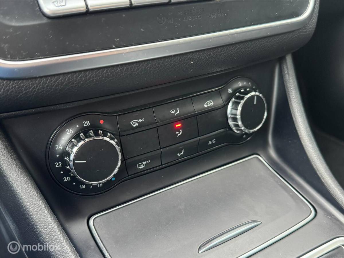 Mercedes-Benz CLA Mercedes CLA klasse 180 AIRCO/CRUISE/NAVI/CAMERA