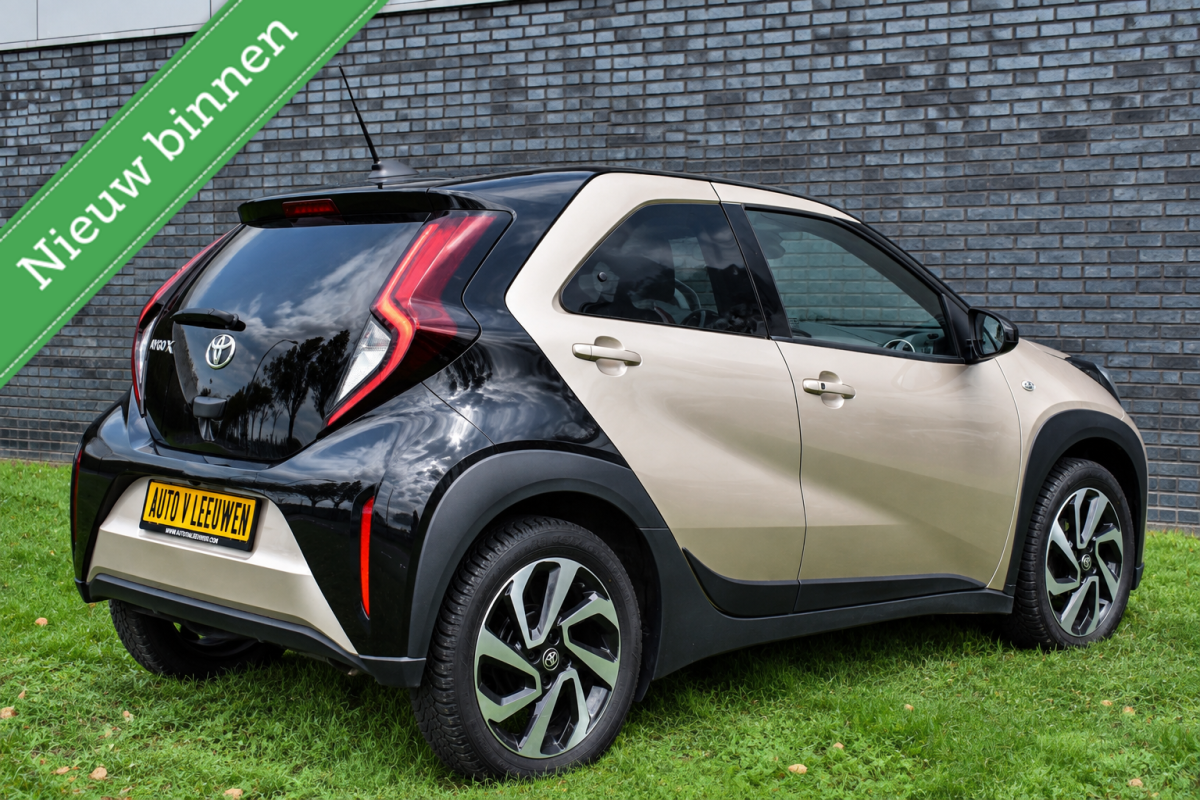 Toyota Aygo Toyota Aygo X 1.0 VVT-i S-CVT Pulse GOLD AUTOMAAT/STOELVW/CAMERA/ETC.!