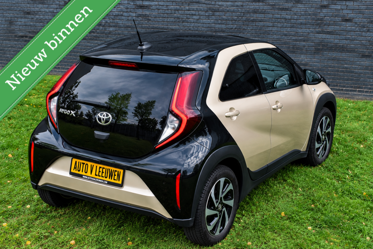 Toyota Aygo Toyota Aygo X 1.0 VVT-i S-CVT Pulse GOLD AUTOMAAT/STOELVW/CAMERA/ETC.!