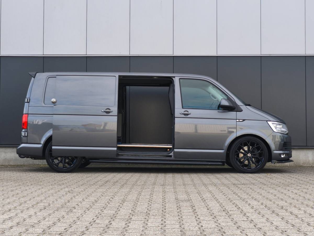 Volkswagen Transporter Volkswagen Transporter 204PK DSG 2X SCHUIFDEUR LED ACC PDC TRKEHAAK