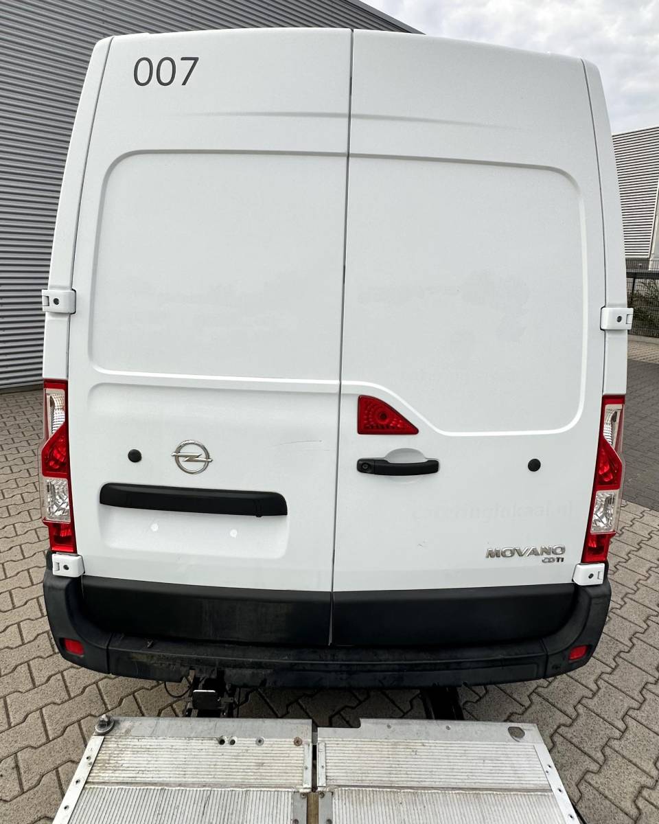 Opel Movano Opel Movano 2.3 CDTI L3H2 bus met laadklep