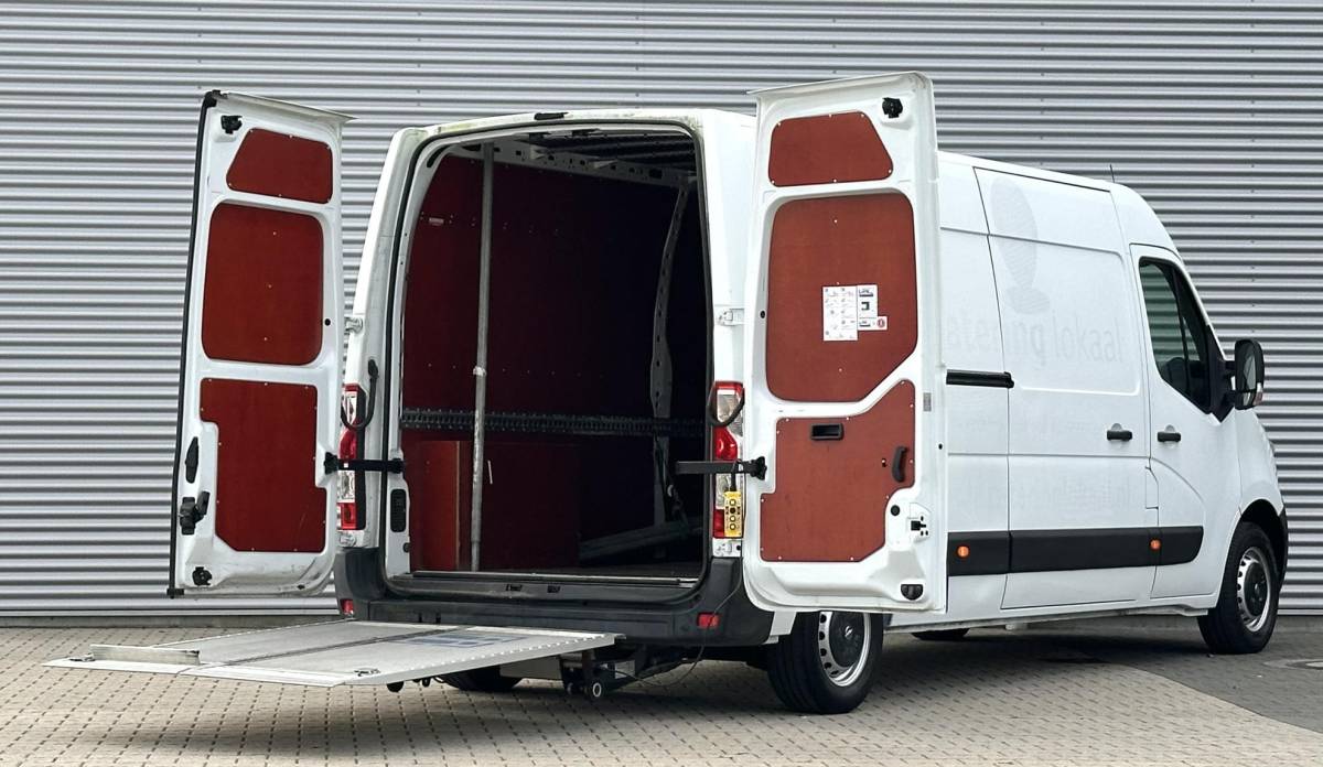 Opel Movano Opel Movano 2.3 CDTI L3H2 bus met laadklep