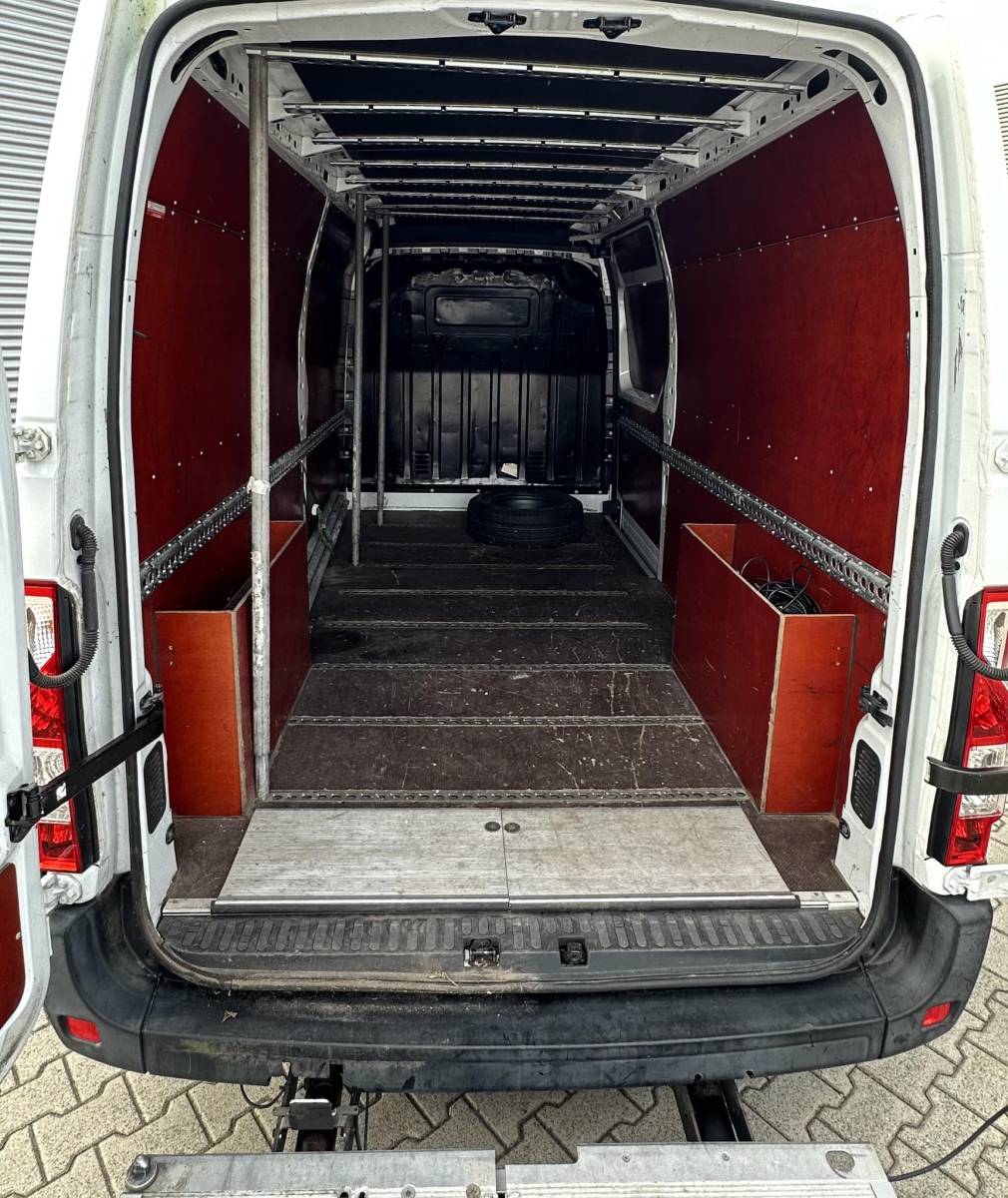 Opel Movano Opel Movano 2.3 CDTI L3H2 bus met laadklep