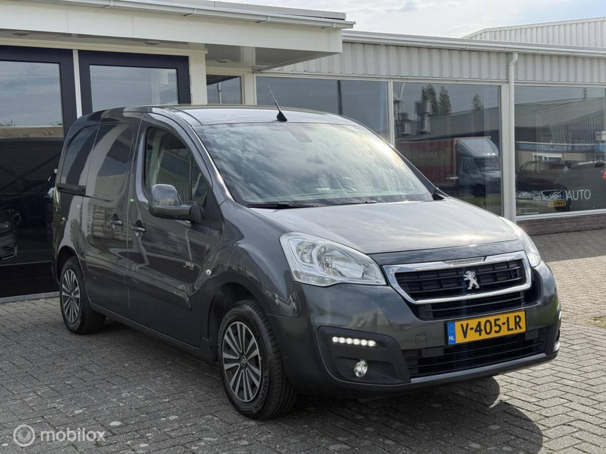 Peugeot Partner Peugeot Partner bestel 120 1.6 BlueHDi 100 L1 Pro S&S / PDC